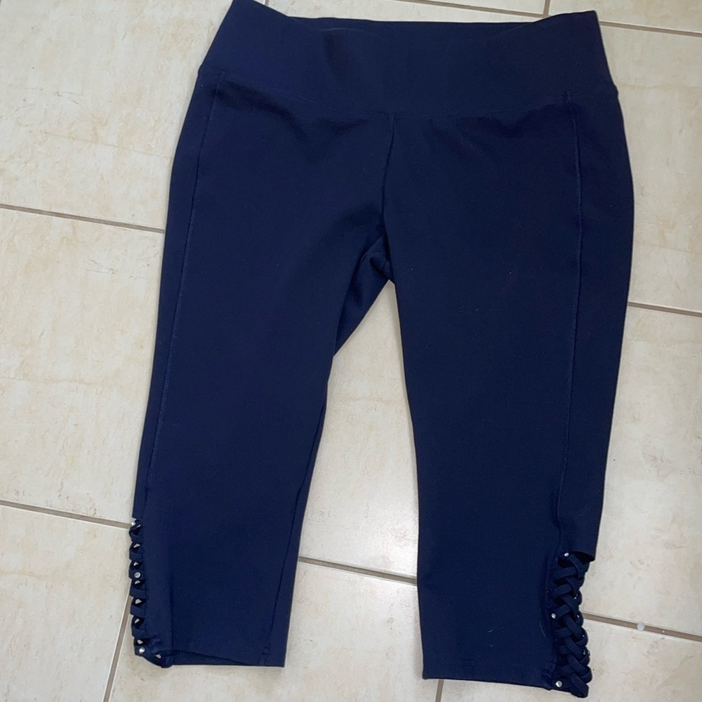 Navy Capris